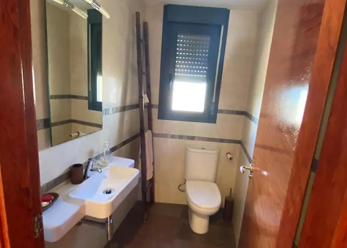 Casa Bajo La Torre Сasa de vacaciones La Puebla De Castro