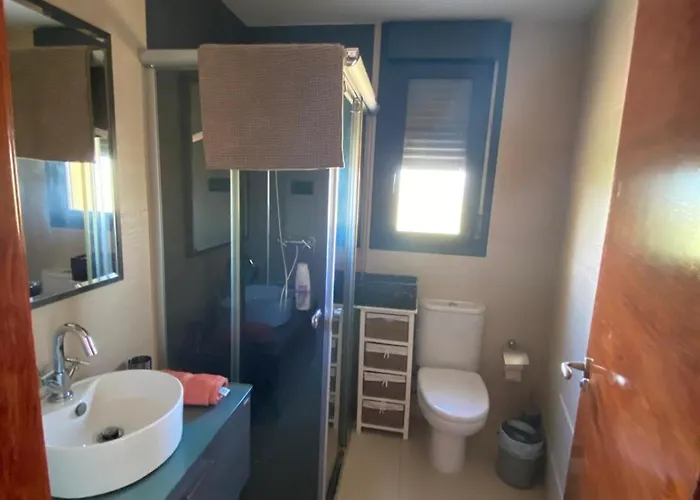 Casa Bajo La Torre Сasa de vacaciones *